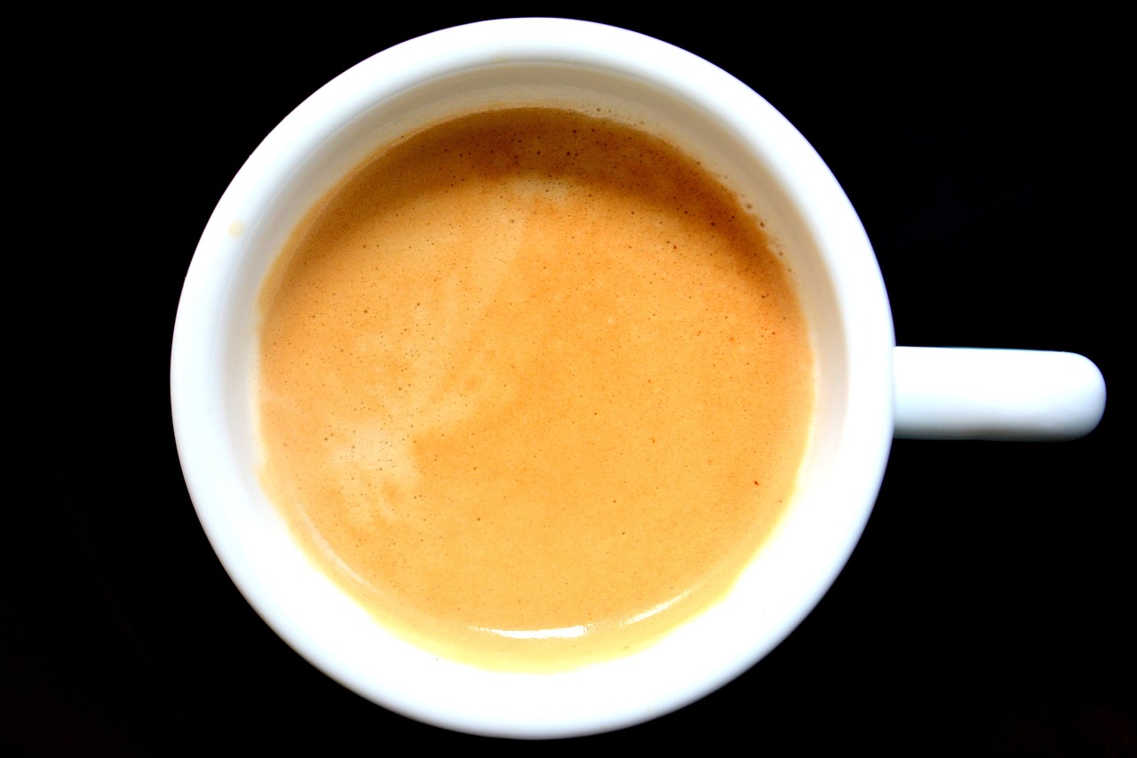 Espresso: Ranní rituál, který udává rytmus italského dne