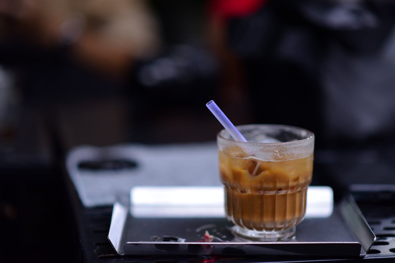 Prosecco Espresso Tonic (P.E.T.): Víkendový drink: Osvěžující ledová káva s bublinkami a citrusy
